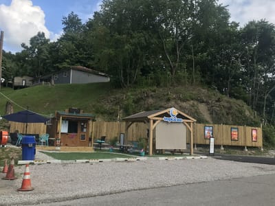 Mmmm Tropical Sno/Coffee Shop