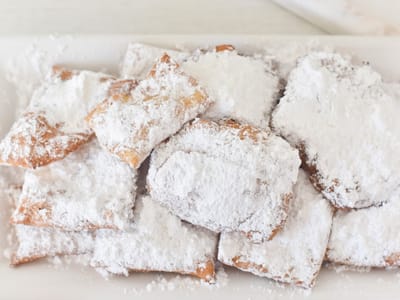 Mo' Bay Beignet Co.