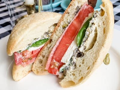 Mobjack Bay Coffee Roasters and Petite Cafe