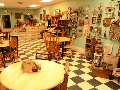 Mocha Moose Coffee & Antiques