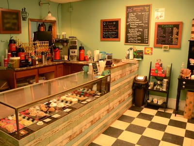 Mocha Moose Coffee & Antiques