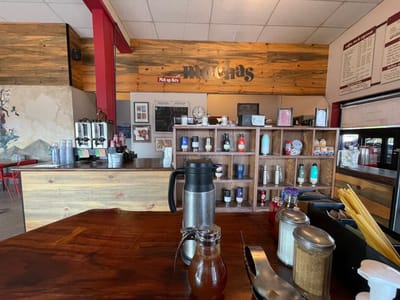 Mochas Coffeehouse & Bakery