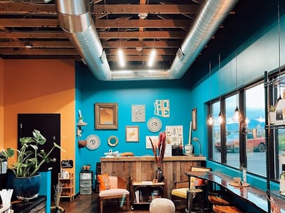 Modern Coffee & Deli