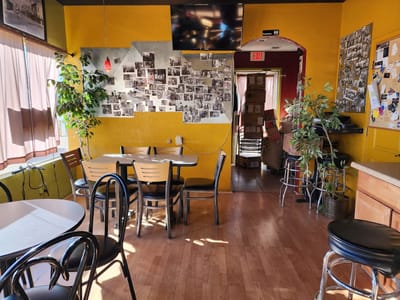 MOJO Coffee Roasting Co. & Cafe