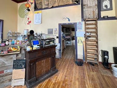 Mojo's Coffee Chai & Teas