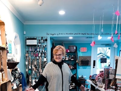 Mojo's Mercantile & Coffee House