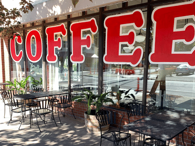 Moke's Coffee & Kitchen