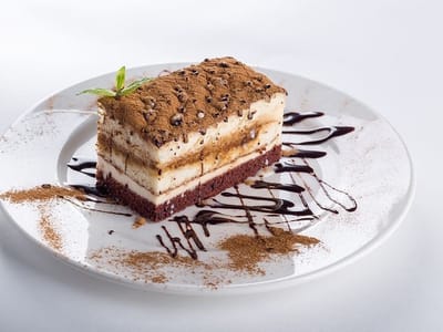 Mon Paris Coffee Shop & Bakery