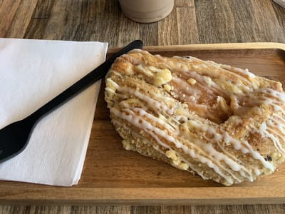 Moody Brews Coffee & Lounge