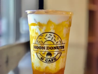 Moon Donuts & Cafe