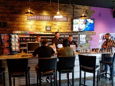 Moon Mountain Vapor Cafe