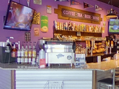 Moon Mountain Vapor Cafe