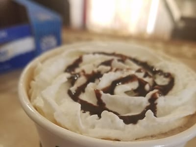 Mountain Coffee & Tropical Drinks