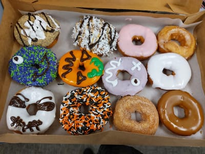 Mountain Donuts “Top Your Own” Gourmet Donuts