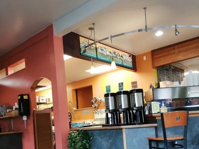 Mountain Market & Cafe