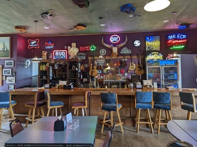 Mr. Ed's Espresso, Juice, and Underground Pub