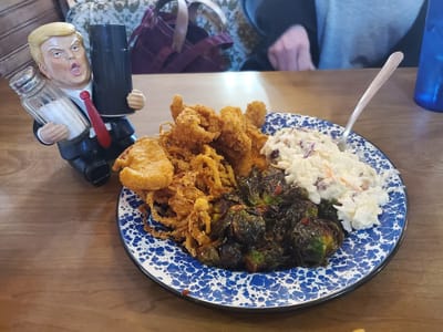 Mudcat Coffee House Open for dine in