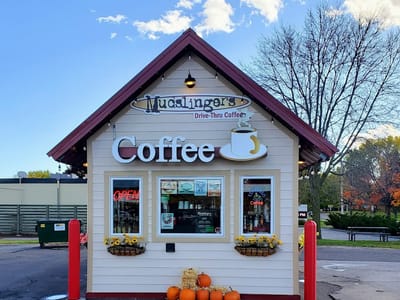 Mudslingers Drive Thru Coffee MN