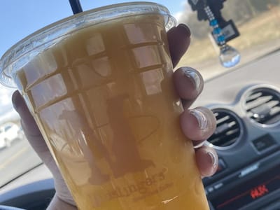 Mudslingers drive thru coffee show low