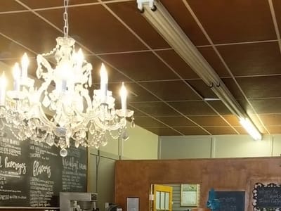 N'Cahoots Coffee & Shoppe