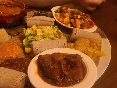 Nanyea Restaurant Coffee House & Bar