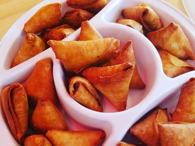 Nanyea Restaurant Coffee House & Bar