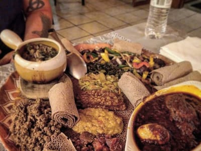 Nanyea Restaurant Coffee House & Bar