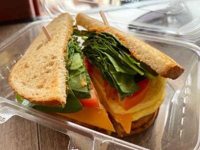 Natural Sisters Cafe