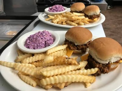 NEED TOO FEED Mini Market & Cafe