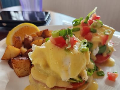 Nelscott Breakfast House