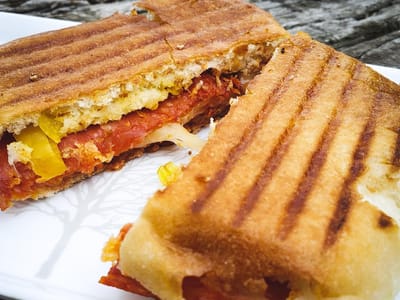 New Roots Coffeehouse