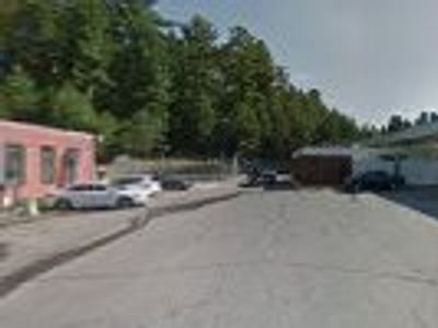 Nice N Easy Grocery Shoppe