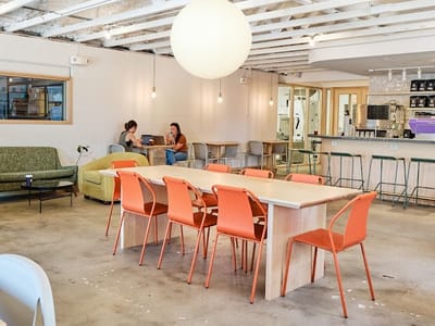 Night Swim Roastery & Cafe