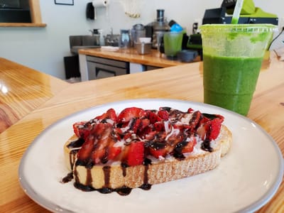 Nikki's Cafe and Juicery