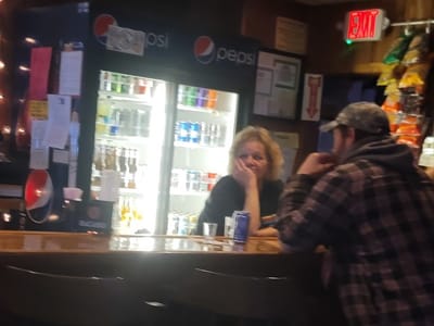 Nini' s Brew Coffee Shop And Bar