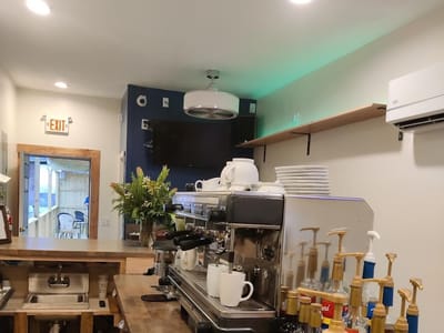 Nomad Café & Coffee Company