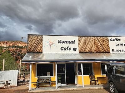 Nomad Cafe & Retro RV Resort