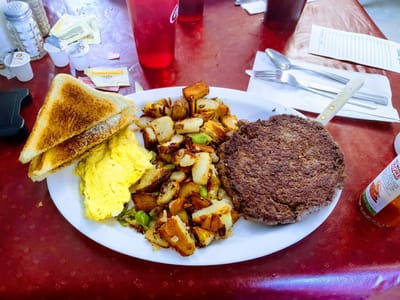 North Powder Cafe and Lounge