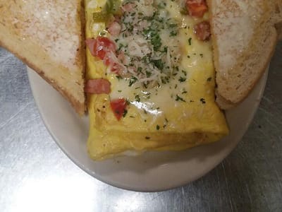 Northwoods Grocery & Cafe