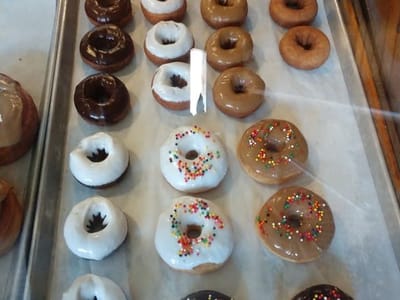 Nutmegs Bakery & Cafe