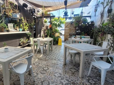 Oakland Coffee & Juice Bar