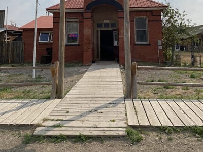 Old Schoolhouse Cafe