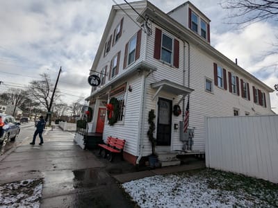 Olive's Coffee & Bakehouse