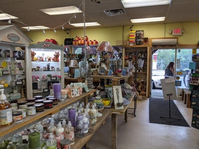 Olive's Country Store and Cafe