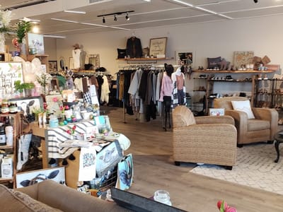 Ollie's Coffee Shop & Boutique