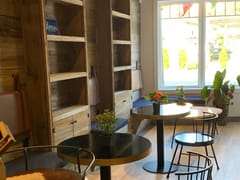 One Spring Coffee Shop