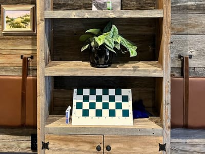 One Spring Coffee Shop