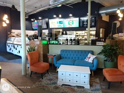 OTB Cafe - Old Town Bagels