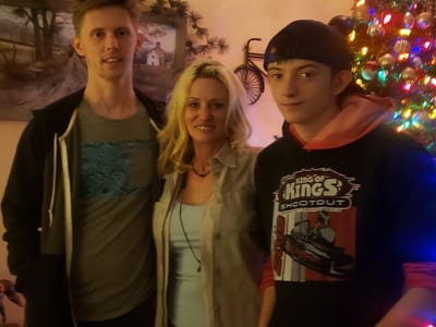 OZORA TRUCK STOP CAFE