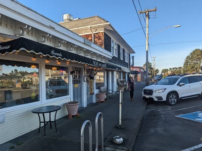 Pacific Way Cafe & Marketplace